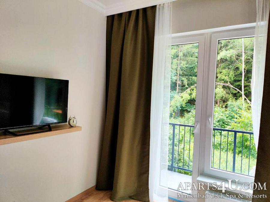 Apartment Grun Wald 마리안스케 라즈네 외부 사진