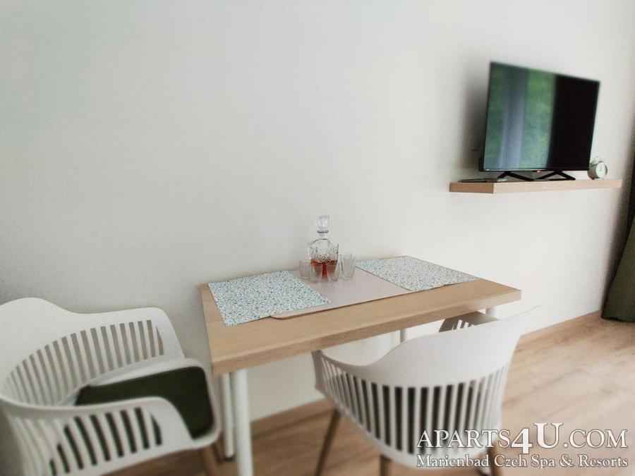 Apartment Grun Wald 마리안스케 라즈네 외부 사진